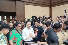 Tom Lembong Tiba di...