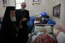 Patriark Yerusalem Kunjungi...