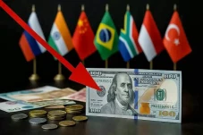 Perang Tarif AS vs Dedolarisasi...