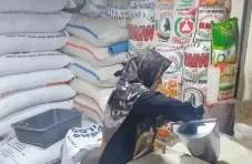 Stok Beras Tembus 5,2...