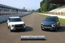 Mitsubishi Destinator...