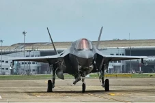 Jet Tempur Siluman F-35...