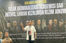 Sebut Jokowi Mangkir...