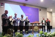 Menko Pangan Ajak Mahasiswa...