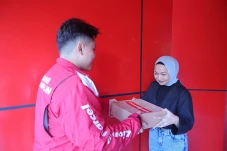 Lion Parcel Terapkan...