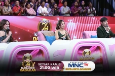 Malam Ini, Vega Darwanti...