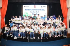 Hari Anak Nasional,...