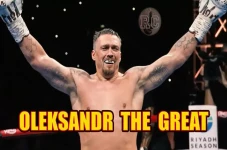 Oleksandr Usyk Juara...