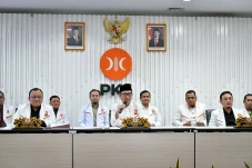 Daftar Lengkap Susunan...