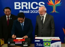 Langkah Strategis Vietnam...