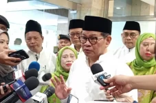 3 Tokoh Ini Pernah Dicium...