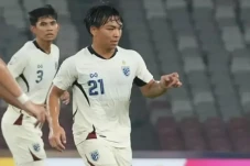 Thailand Rebut Posisi...