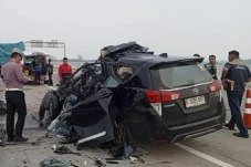Kronologi Minibus Hantam...