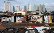 Mengapa Pengeluaran...