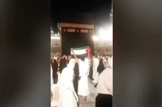 Arab Saudi Tangkap Jemaah...