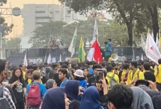Demo Indonesia Cemas,...