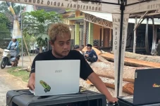 Kisah Memed Sang Thomas...