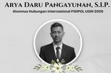 Beda dengan Polisi,...