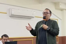 PSU Pilgub Papua 2025,...