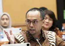 Harta Kekayaan Ivan...