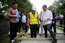 Benahi Jalan Rusak,...