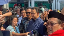 Anies Kembali Jenguk...
