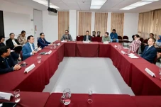 Ibas: Perkuat Hubungan...