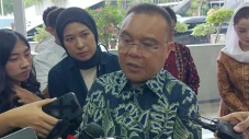 Dasco Yakin Sugiono...