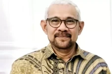 Pengibaran Bendera One...