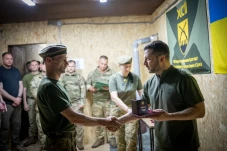 Zelensky: Bela Rusia,...