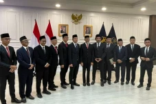 Kemenkum Lantik 10 Komisioner...
