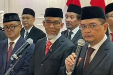 Suara Burung Diputar...