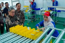 Mencari Bintang di Ujung...