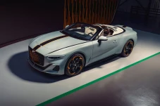 Bentley Mulliner Meluncurkan...