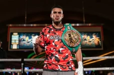 David Benavidez Jagokan...