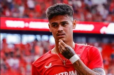 Bursa Transfer Pemain...