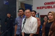 Kejagung: HP dan Laptop...