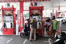 Pengelola SPBU di Jabar,...