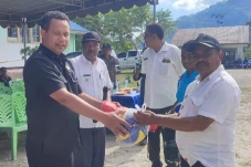 Gelar 2 Turnamen Voli,...