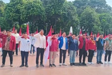 Gelar Deklarasi Kebangsaan,...