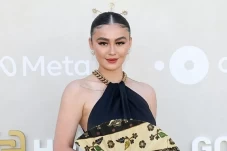 Agnez Mo Akhirnya Buka...