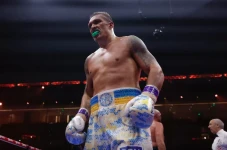 Oleksandr Usyk Cedera,...