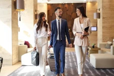 Strategi Memilih Hotel...