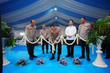 Kapolri Resmikan SPPG...