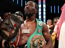 Terence Crawford Taklukkan...