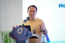 Membangun Bisnis Jalan...