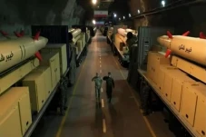 Iran Bangun Pabrik Senjata...