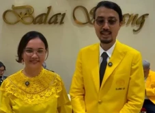 Pramudya-Masyita Raih...