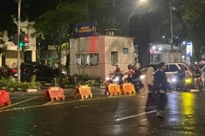 Parah! Pos Polisi Dekat...