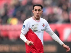 Miliano Jonathans Siap...